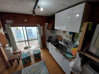 収納たっぷりキッチン