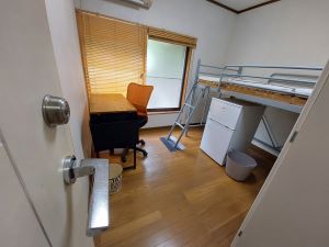 明るい部屋のシェアハウス